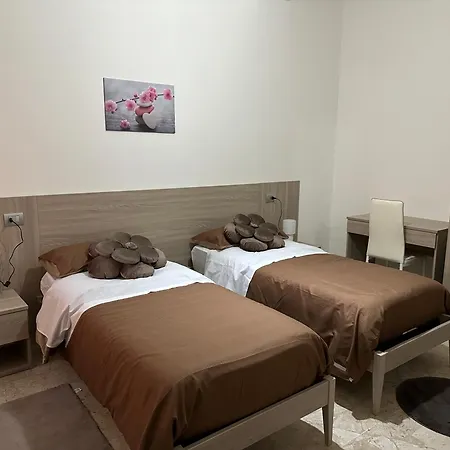 Rosario Oda ve Kahvaltı Gioia Tauro